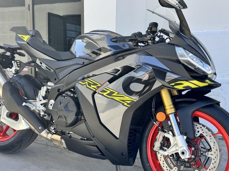 2026 Aprilia Tuono V4 Factory 1100